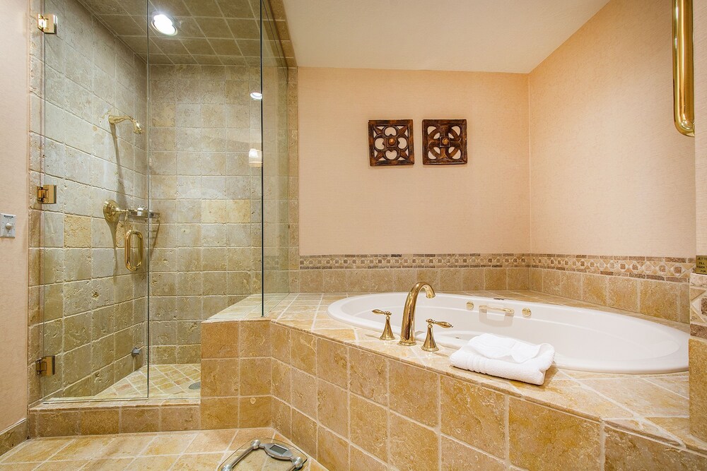 Premium One Bedroom Townhouse 1 Apartment Hotel by RedAwning - photo 7