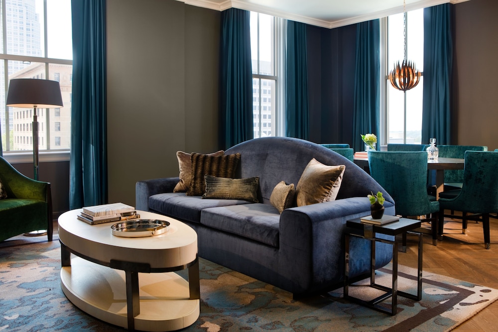 Kimpton Cardinal Hotel by IHG - photo 9