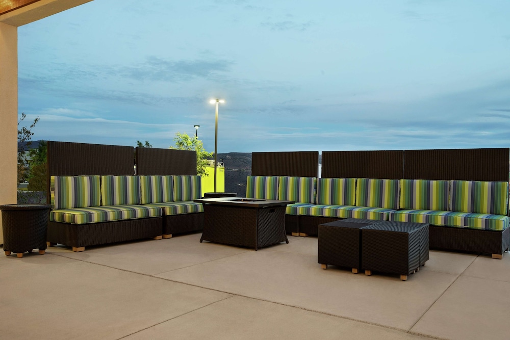 Home2 Suites by Hilton Elko - photo 31