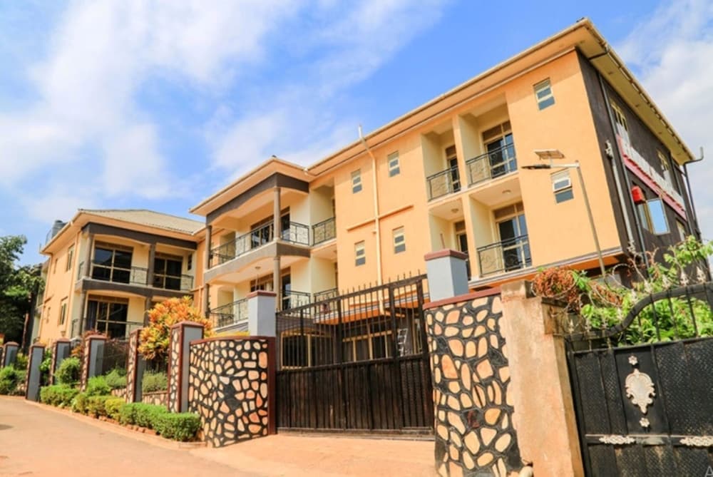 Floral Hotel - last minute hotel in Kampala