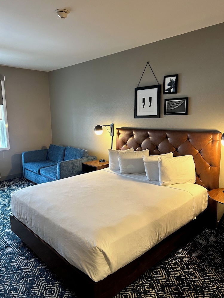 Four Points by Sheraton Bedford Manchester Airport - photo 7