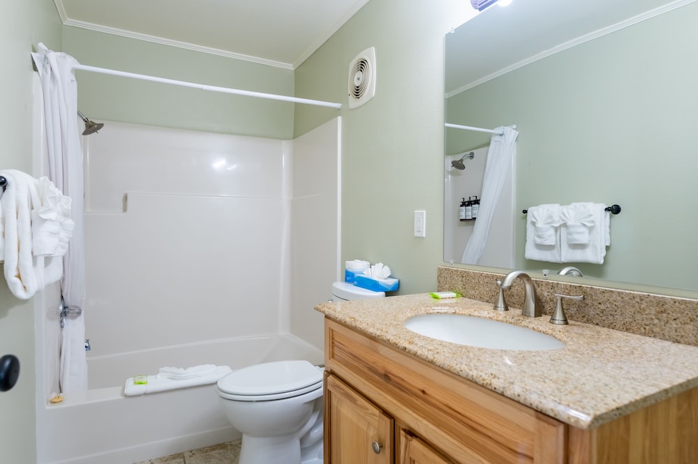 Gilbert Inn Seaside - photo 65