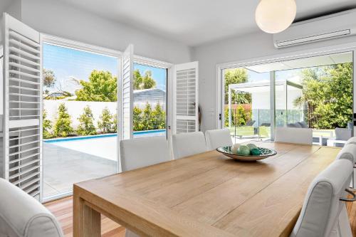 Elegant Entertainer Chic Sorrento Retreat in Sorrento, Australia