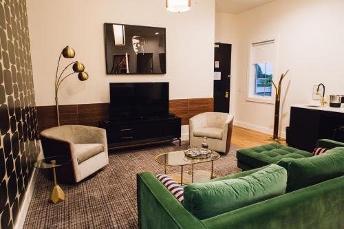 Vandyke Bed & Beverage - photo 63