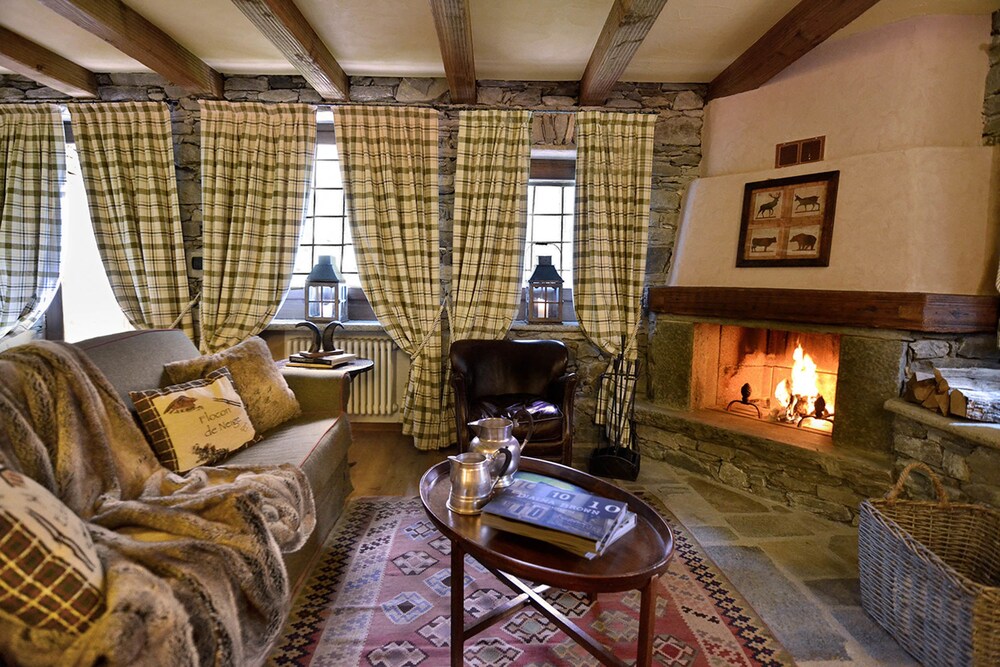 Derby Village Apart Hotel — hotel in La Salle