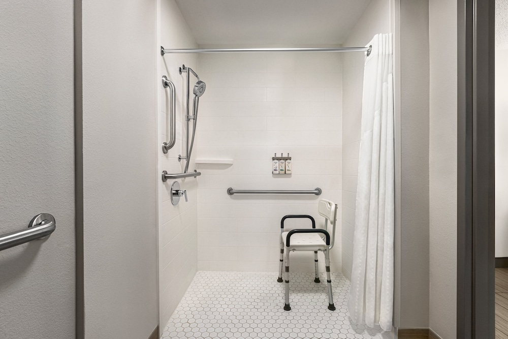 Holiday Inn Express Bowling Green by IHG - photo 10