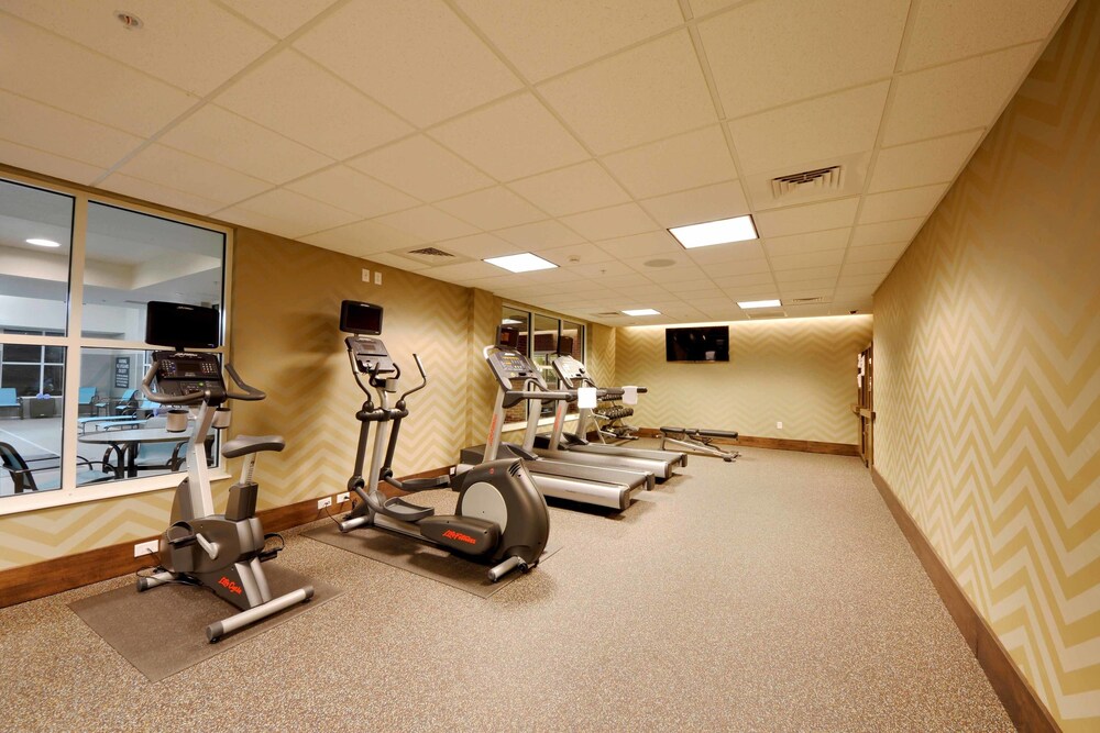 Residence Inn by Marriott Omaha Aksarben Village - photo 14