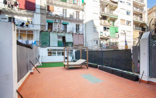22PAR1006 Newly refurbished 2bed apartment in Paral — 4-Star Luxury Hotel in Barcelona, Spain