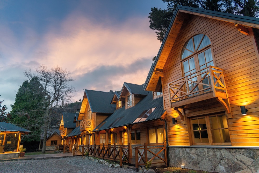 Apart Hotel Agua Escondida in San Martin De Los Andes, Argentina