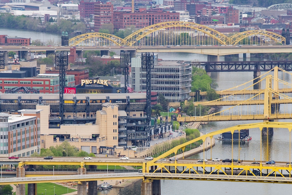 Hotel Indigo Pittsburgh University Oakland by IHG - photo 64