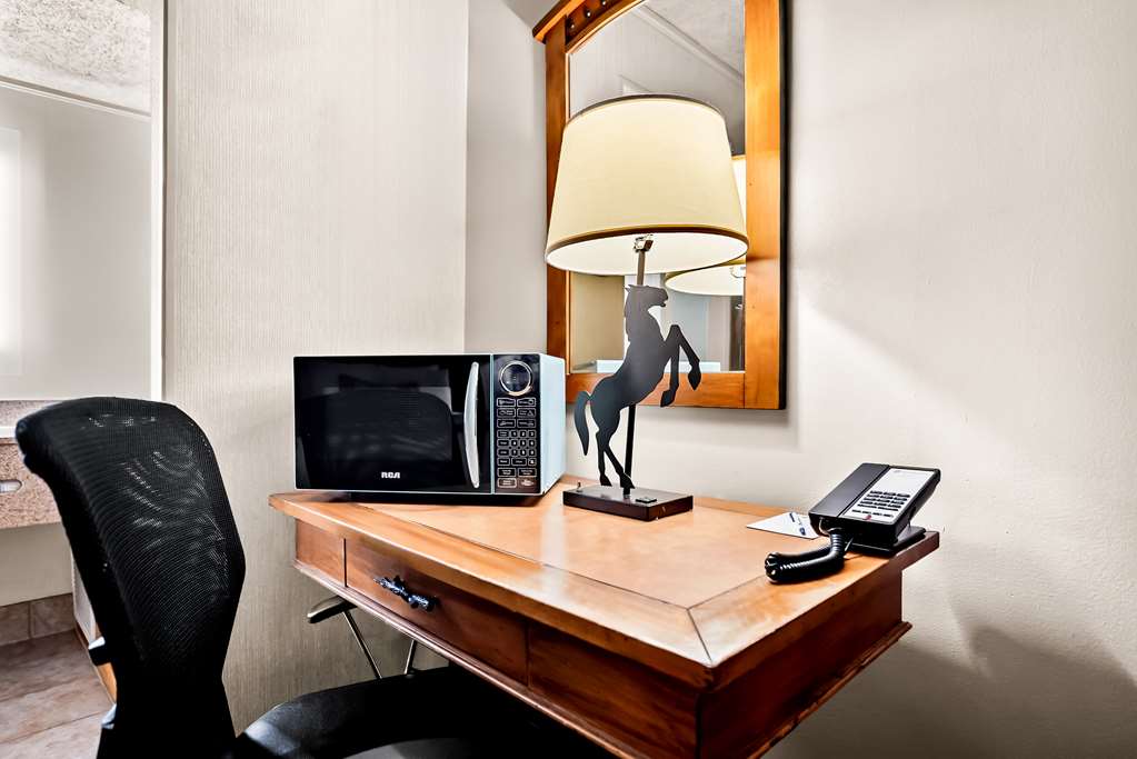 Best Western Outlaw Inn - photo 21