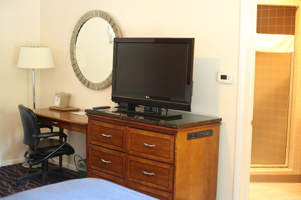 Cozy Corner Motel - photo 7
