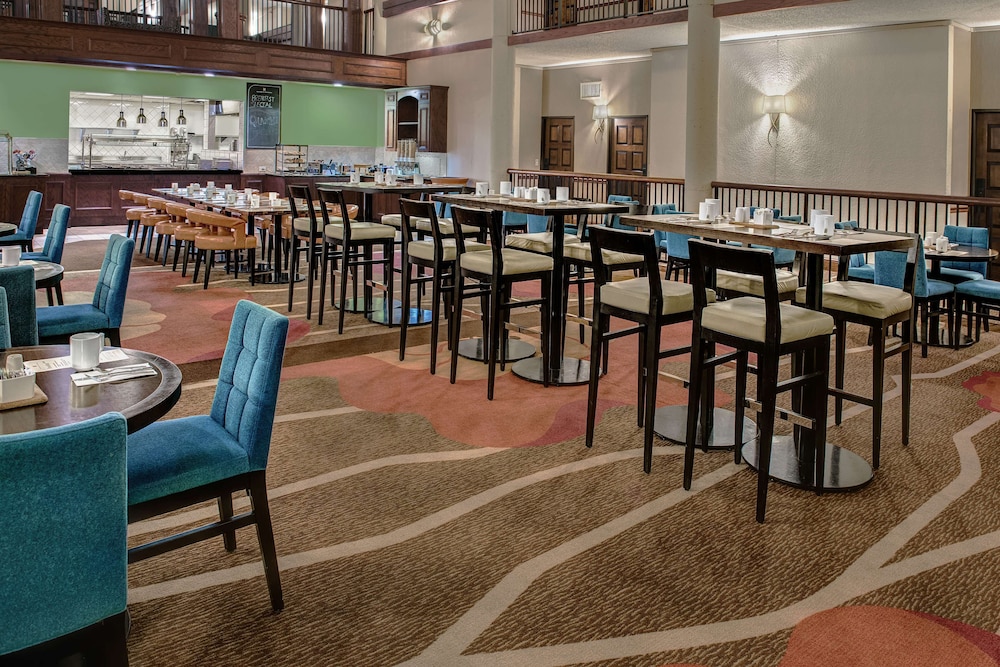 Hilton Garden Inn San Antonio Airport - photo 27