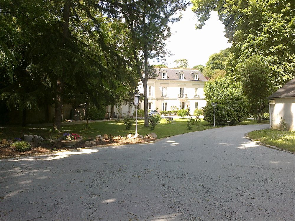 Hôtel Les Fontaines St Georges — hotel in Rochecorbon