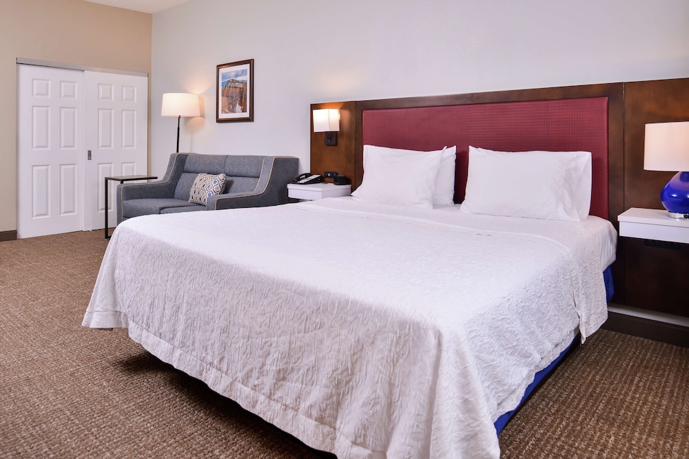 Hampton Inn Lexington Historic District - photo 43