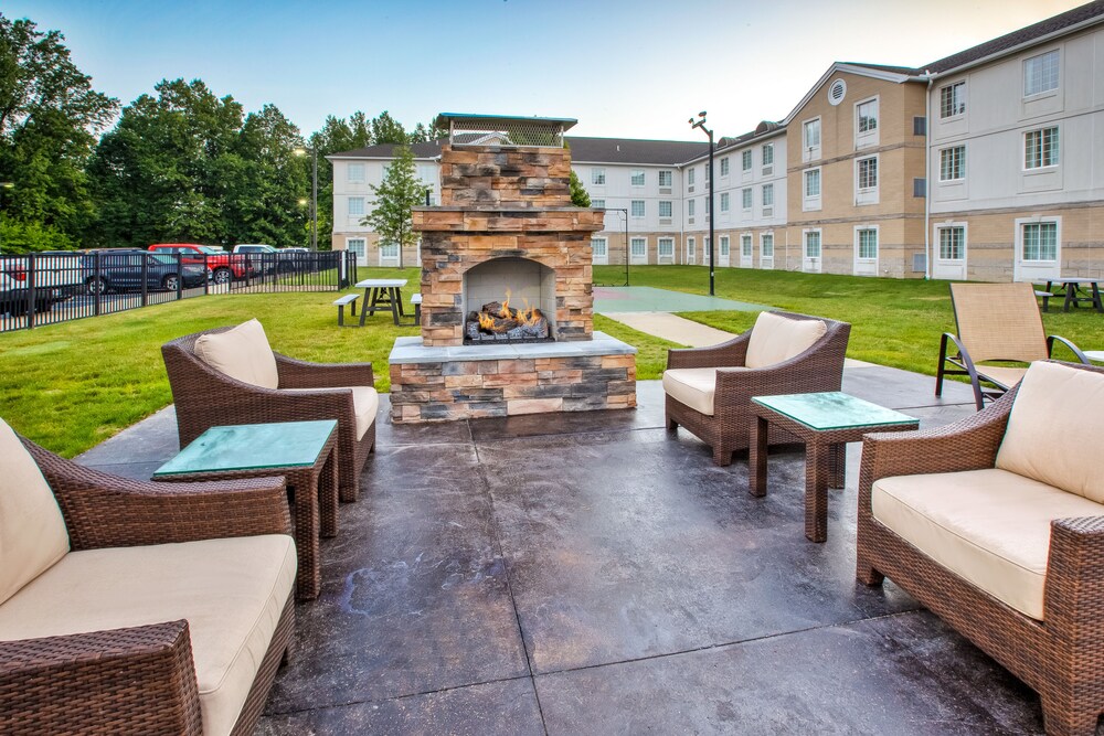 Staybridge Suites Cleveland Mayfield Heights Beachwood by IHG - photo 50