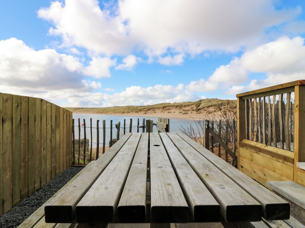 Shell Cottage — 4-Star Luxury Hotel in Peterhead, United Kingdom