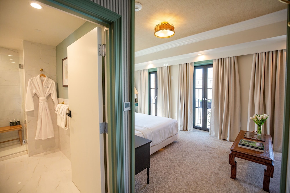The Palmetto Hotel - photo 13