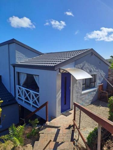 Studio Apartment in Glencairn
