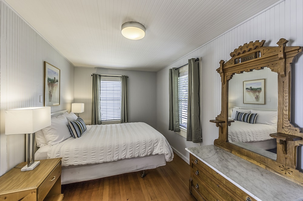 The Inn at Schoolhouse Creek - photo 16