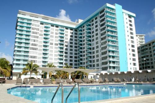 Oceanfront Contemporary Suites - photo 27