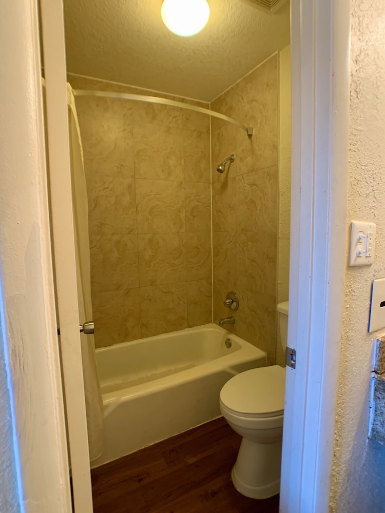 La Vista Inn - photo 24