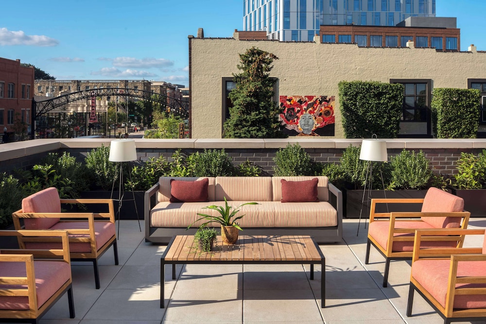 Graduate by Hilton Columbus - photo 42