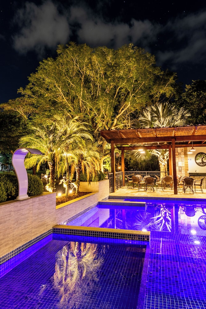 Pousada Rainha da Mata in Penedo, Brasil