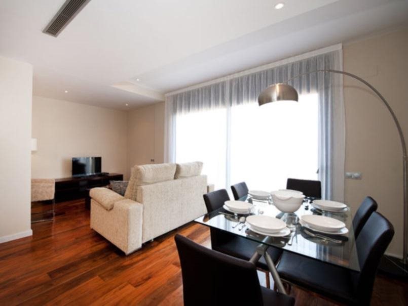 Zoilo Apartments Sagrada Familia — 4-Star Luxury Hotel in Barcelona, Spain