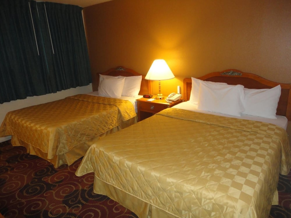 Americas Best Value Inn Santa Rosa NM - photo 16