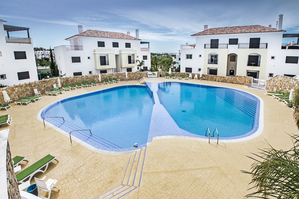 O Pomar Apartments by MarsAlgarve — 4-Star Luxury Hotel in Tavira, Portugal