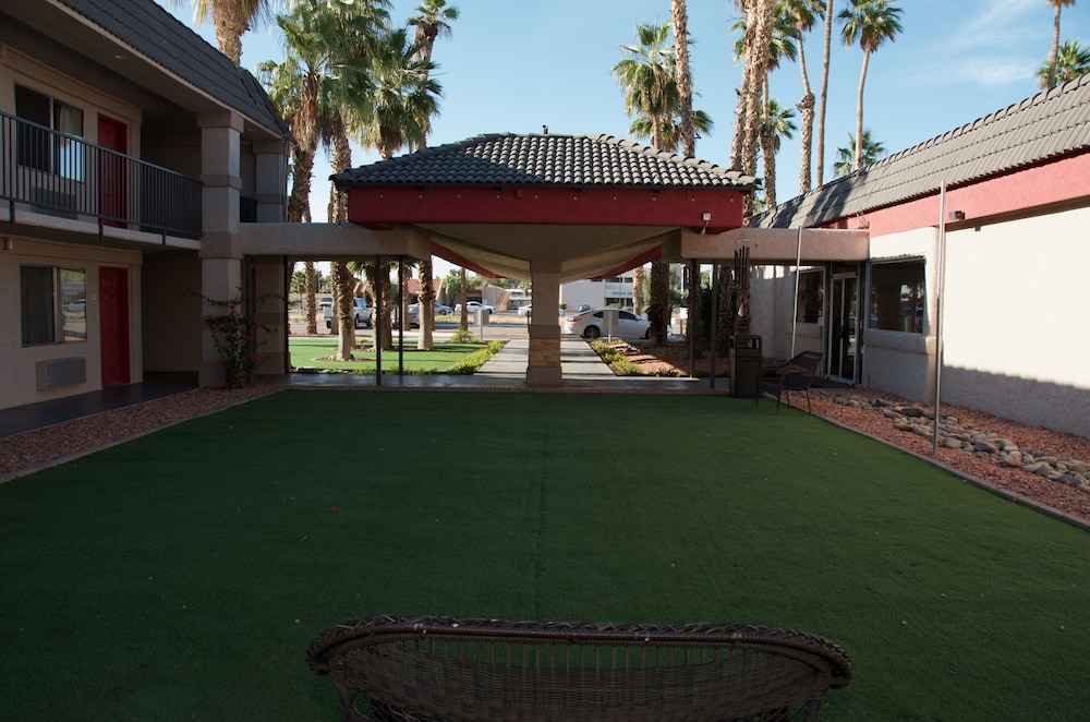 Ramada by Wyndham Yuma - photo 32