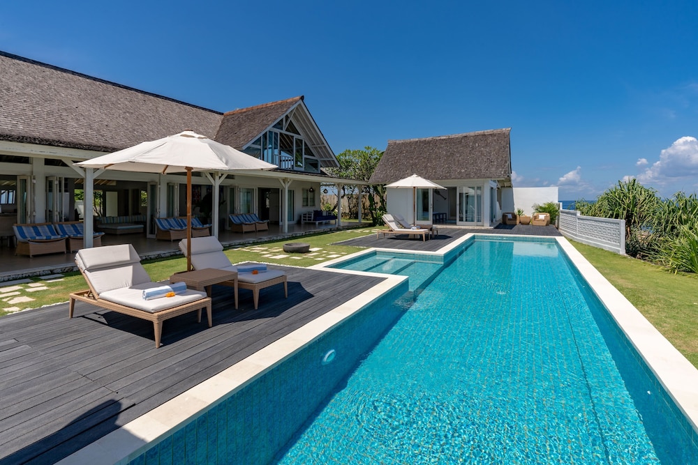 Casa Del Mar — 4-Star Luxury Hotel in Bali, Indonesia