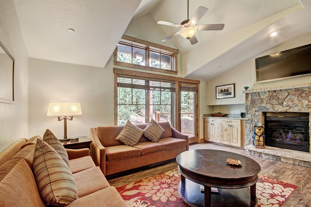 Mountain Thunder M203 — 4-Star Luxury Hotel in Breckenridge, United States