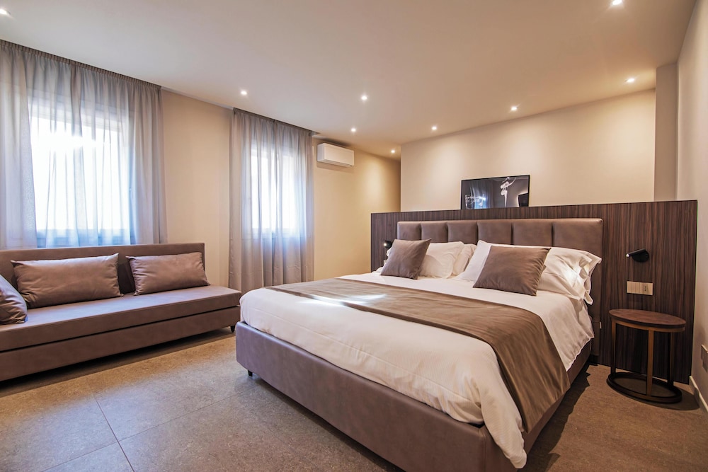 Modena Relax Luxury Rent Rooms in Modena, Italy