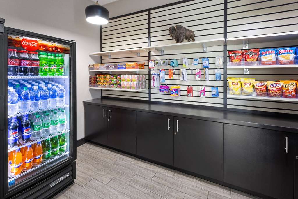 La Quinta Inn by Wyndham Buffalo Airport - photo 38