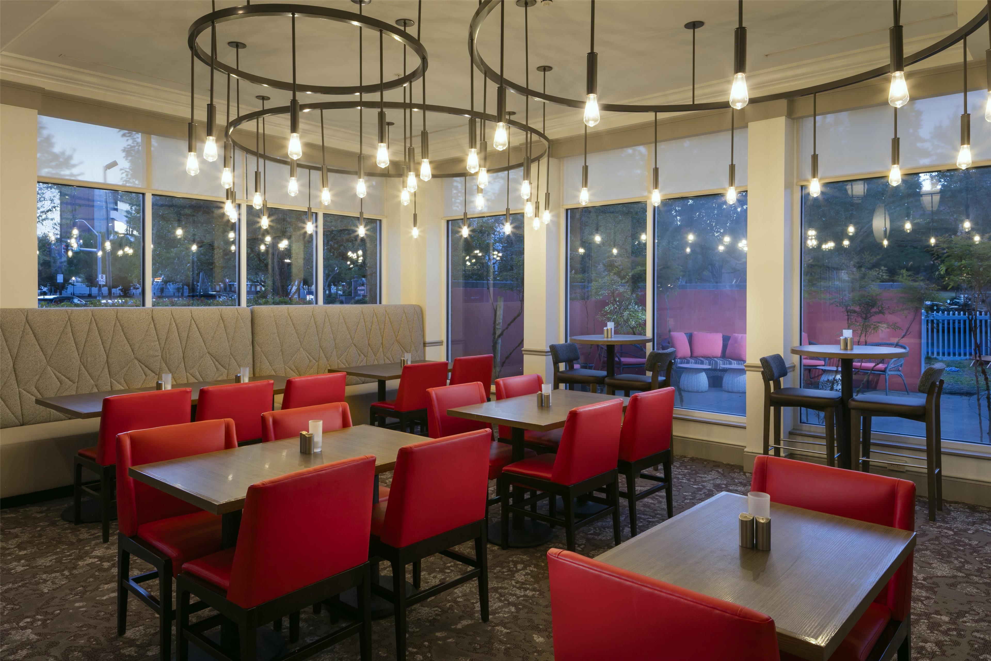 Hilton Garden Inn Corvallis - photo 11