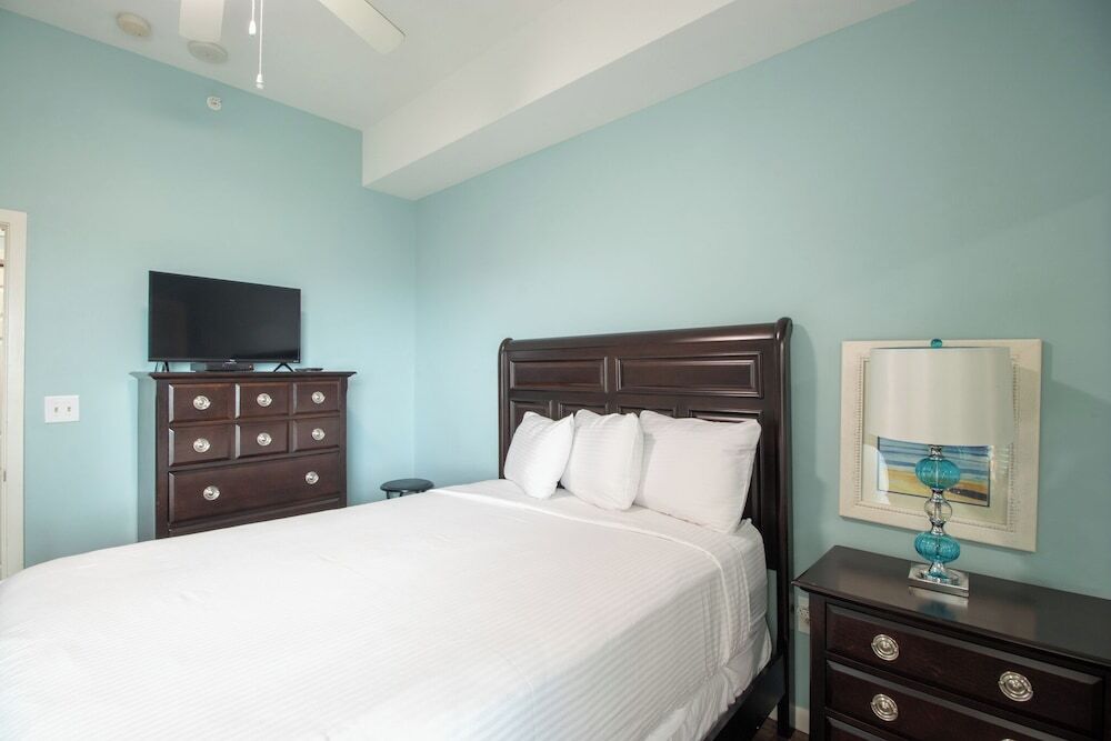 Legacy Towers I Penthouse - photo 9
