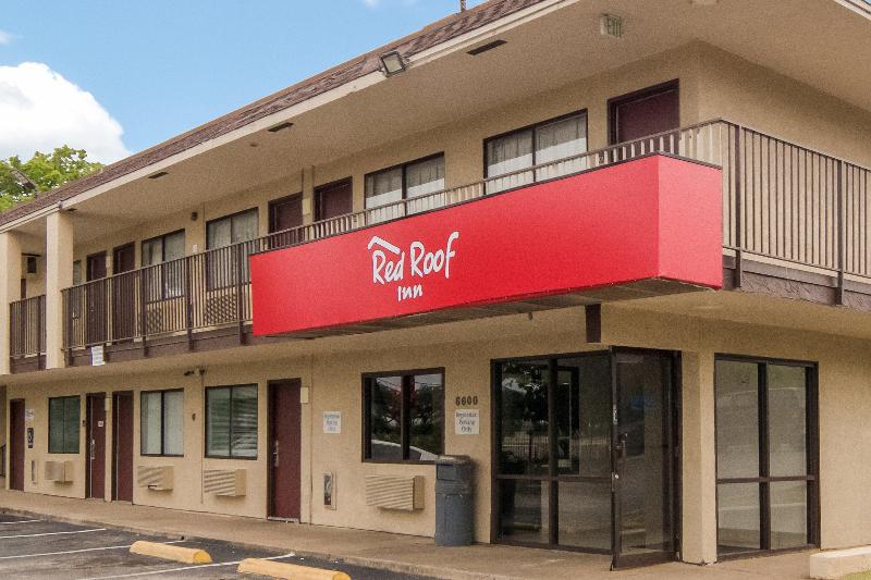 Red Roof Inn Fort Worth South - photo 2