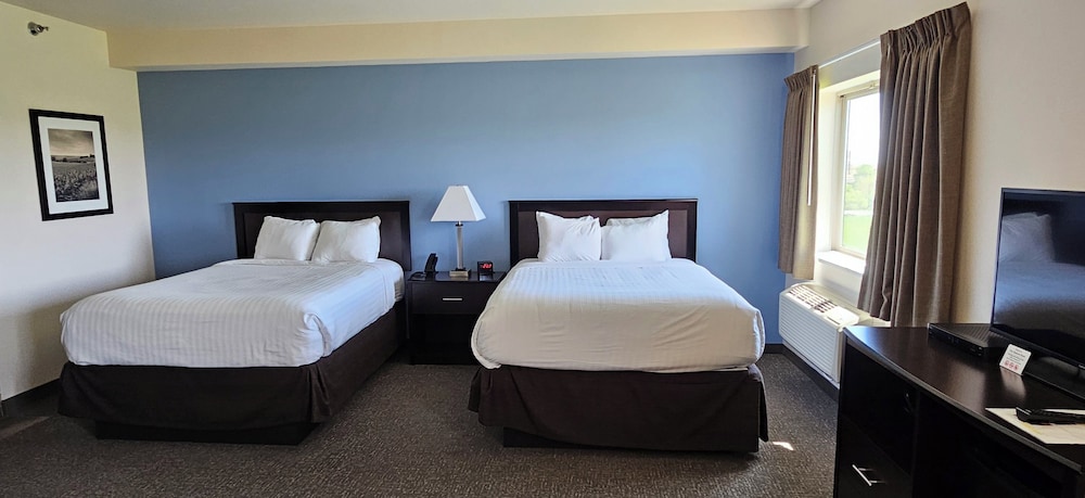 Cobblestone Inn & Suites Manchester - photo 16