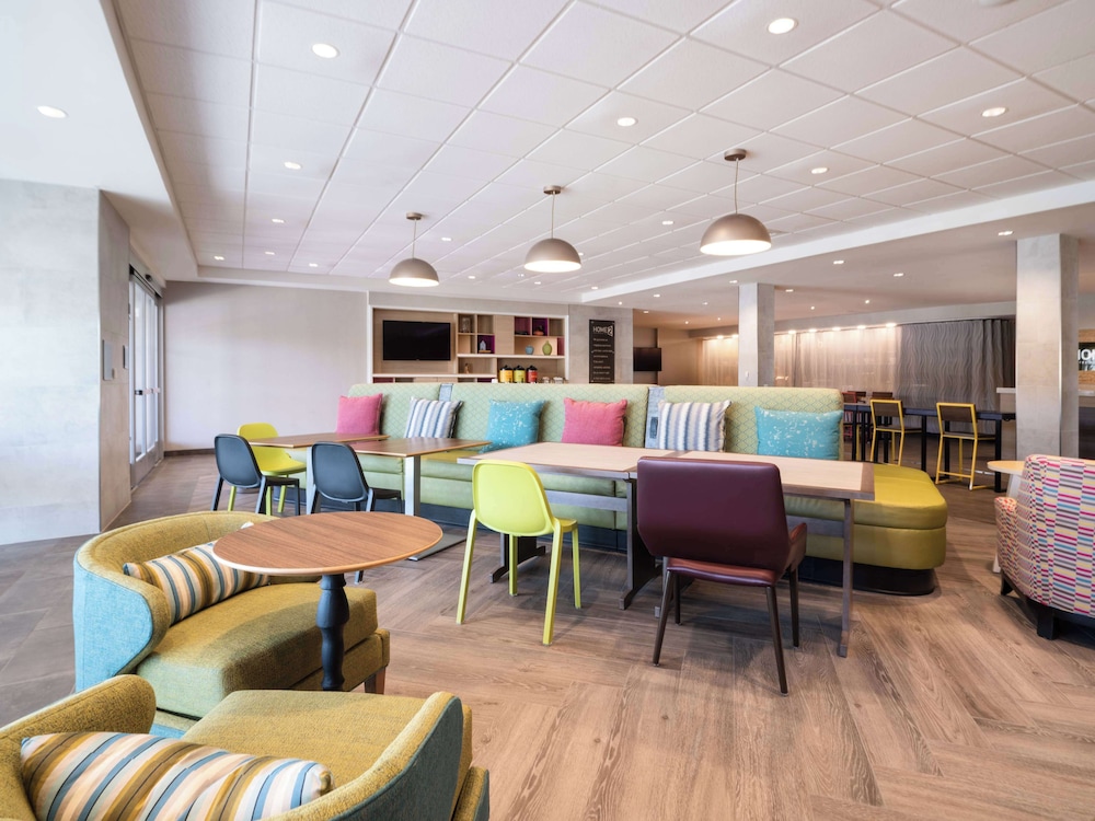 Home2 Suites by Hilton Santa Rosa Beach - photo 2