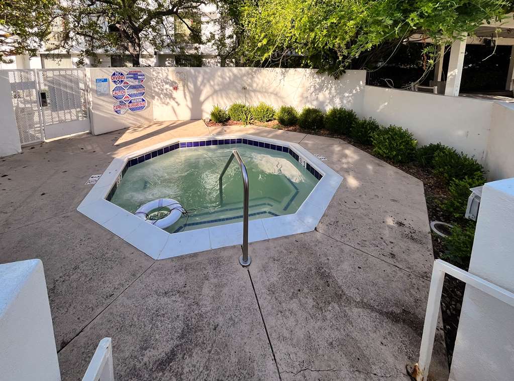 Studio 6 Belmont CA San Francisco Redwood - photo 4