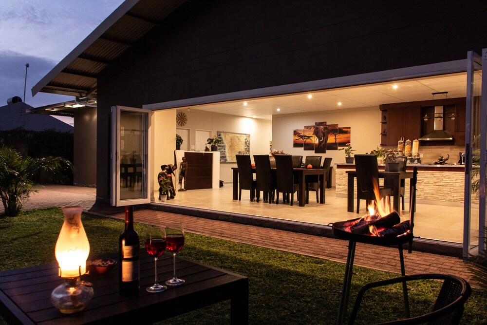 Haus Mopanie 10380385 — Tsumeb