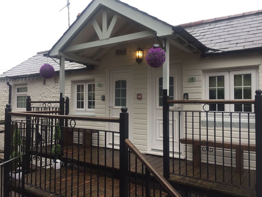 Findon Rest in Worthing, United Kingdom