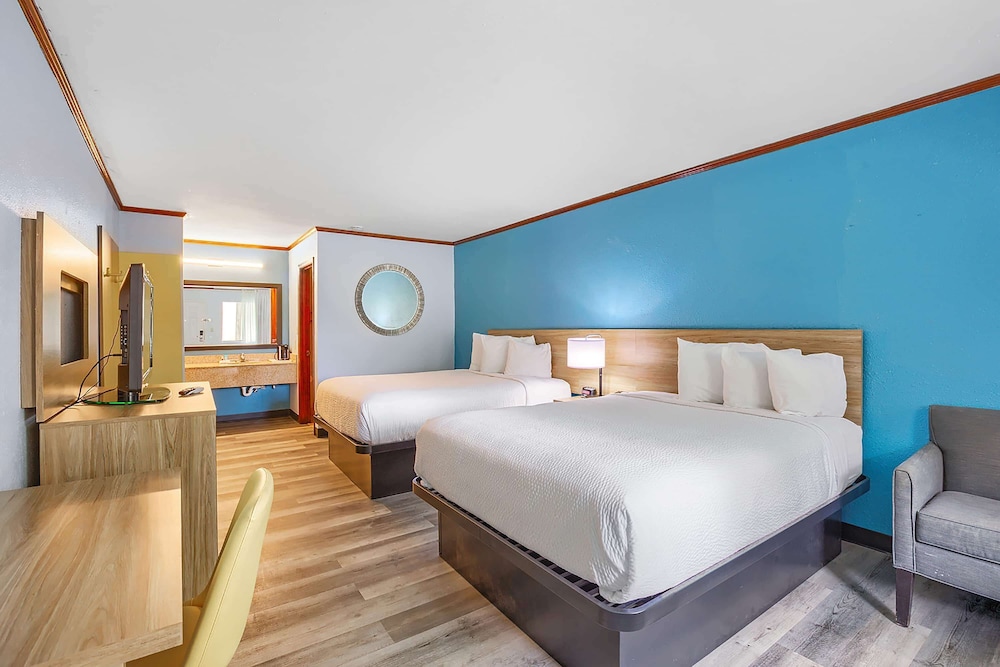 Days Inn by Wyndham Foley - photo 8