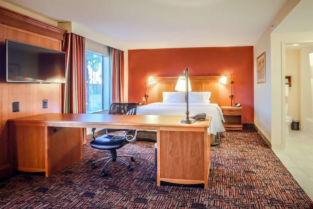 Hampton Inn & Suites by Hilton Tomball Houston NW - photo 17