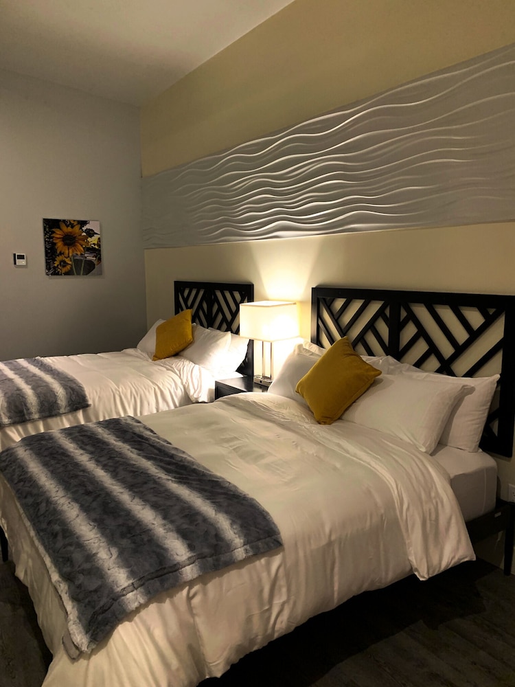 Manhattan Hotel Salida - photo 7