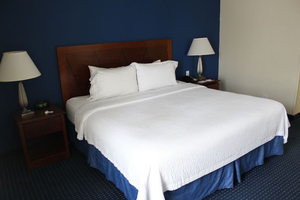 Doral Inn & Suites Miami Airport West - photo 30