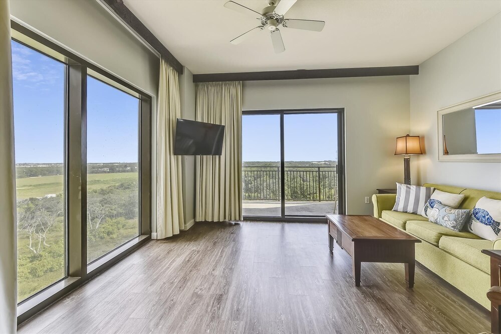 Origin at Seahaven 717 1 Br Hotel Room - photo 13