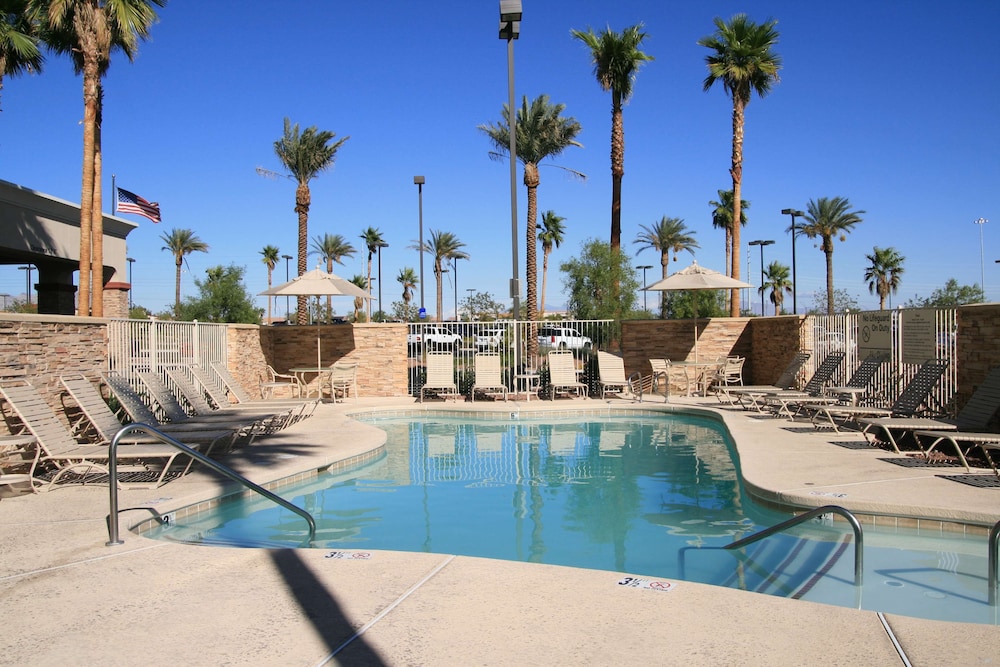 Hampton Inn & Suites Las Vegas Red Rock Summerlin - photo 22